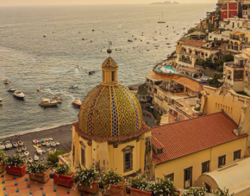 Influencers We’re Loving… The Travel Edition